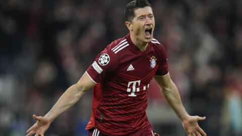 Tauraron kungiyar Bayern Munich Robert Lewandowski.