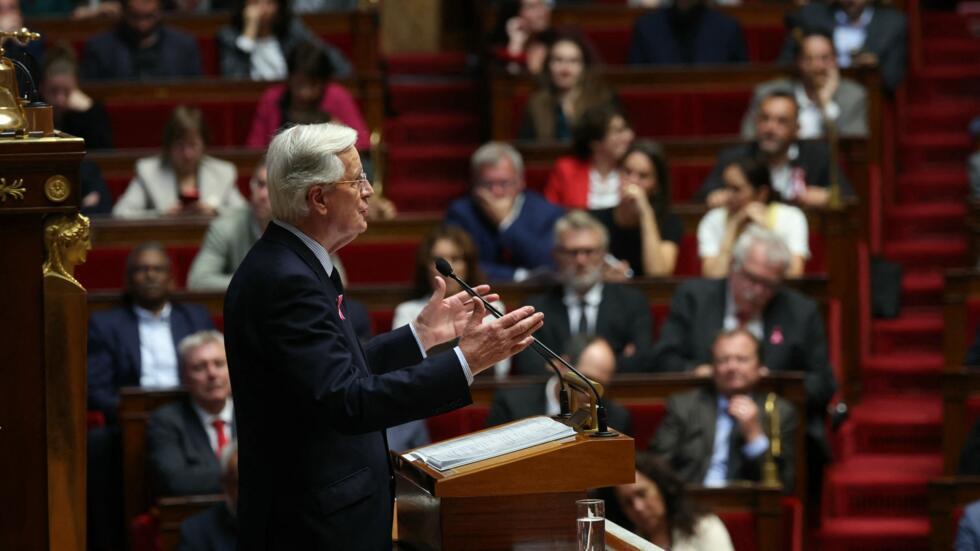 Le Premier ministre français Michel Barnier prononce sa déclaration de politique générale à l'Assemblée nationale, ce mardi 1er octobre 2024.