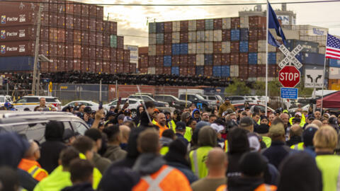 25 000 dockers américains sont en grève depuis mardi 1er octobre sur la côte Est des États-Unis.