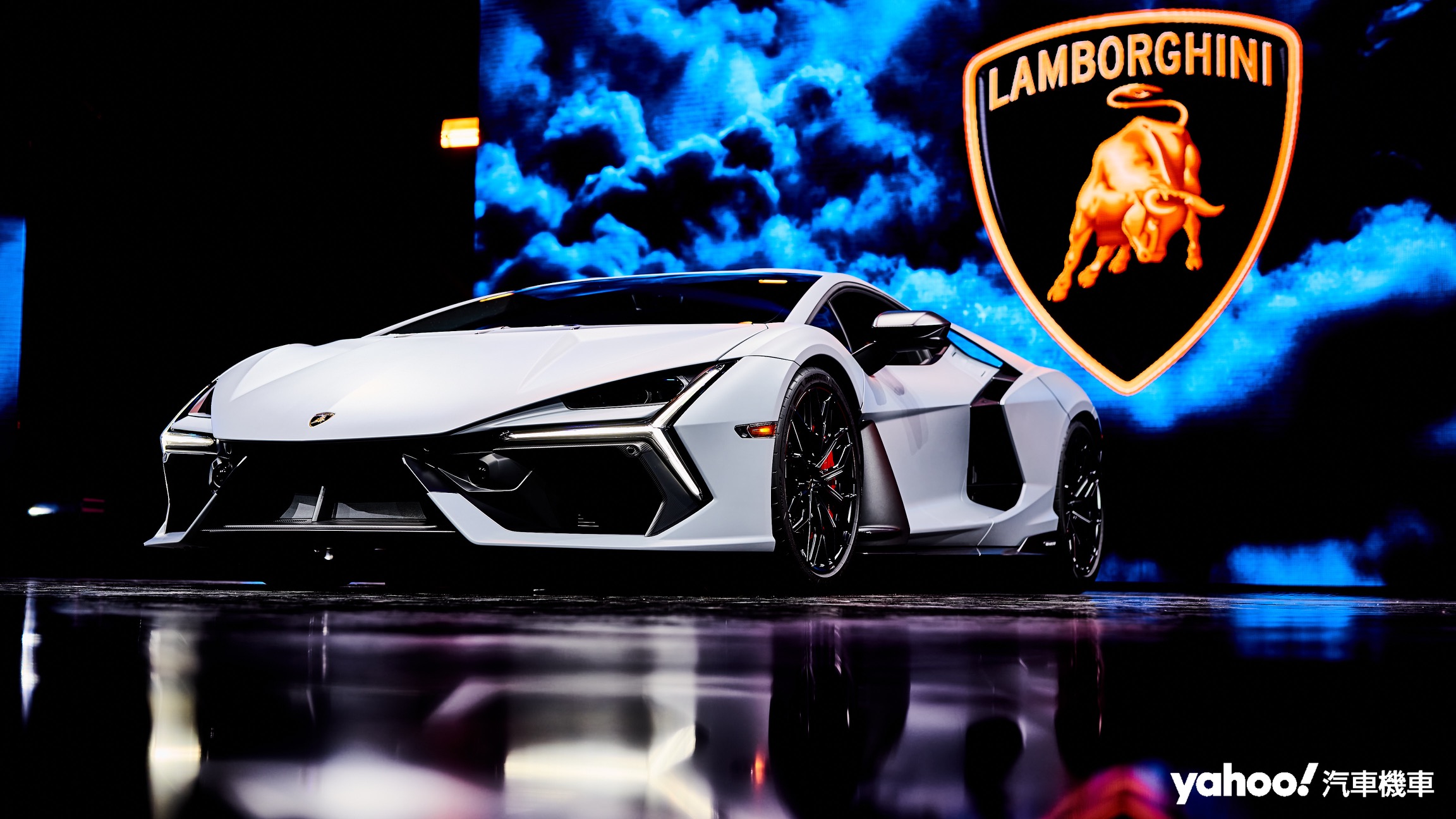 2023 Lamborghini Revuelto發表！2799萬起、把握最後的V12燃油精神！