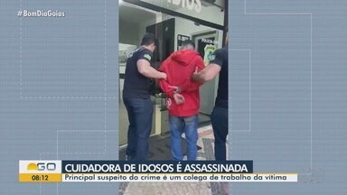 Cuidadora de casal de idosos é encontrada morta em casa abandonada em Goiânia - Segundo a polícia, o suspeito do crime é o colega de trabalho dela. Ele foi preso.