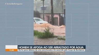 Empresário que caiu em enxurrada é encaminhado para o Hugo em Goiânia - Ele caiu e ficou preso debaixo de caminhonete no Parque Amazônia.