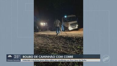 Motorista e ajudante são feitos reféns em assalto a caminhão com carga de cobre em MG - Motorista e ajudante são feitos reféns em assalto a caminhão com carga de cobre em MG