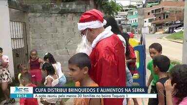 Papai Noel da Cufa distribui brinquedos e cestas básicas na Serra - Veja a seguir.