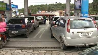 Greve dos caminhoneiros gera boatos sobre falta de combustíveis - Greve dos caminhoneiros gera boatos sobre falta de combustíveis