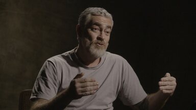 Alex Atala - “O método praticado na agricultura brasileira não mata animais, esteriliza ecossistemas”. O chef Alex Atala alerta para o modo como o país trata o alimento e faz uma projeção alarmante.