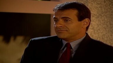 Capítulo de 24/05/1995 - Héricles descobre que foi escolhido no teste. Paula fica insegura com a gravidez de Vivian. Afonso conta um segredo a Juli, que espalha pela academia. Vivian revela tudo a Roberto.