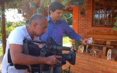 Beatriz Castro e Dirceu Martins no Globo Repórter sobre o Brasil das pedras preciosas, em 2009