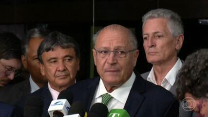 Alckmin entrega texto da PEC da Transição ao Congresso; proposta tira Bolsa Família do teto de gastos