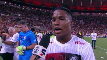 Endrick comemora primeiros gols no Maracanã: "Realizando um sonho"