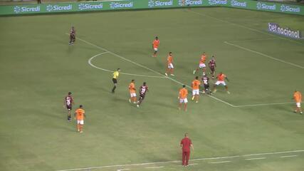 Aos 25 min do 2º tempo - gol de dentro da área de Thiaguinho do Flamengo contra o Nova Iguaçu