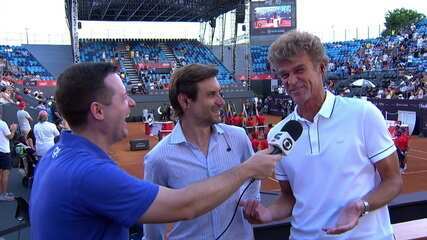 Gustavo Kuerten elogia estilo de jogo de João Fonseca: "Tem o tênis alegre"