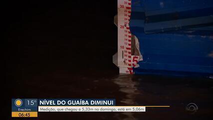 Nível do Guaíba baixa em Porto Alegre