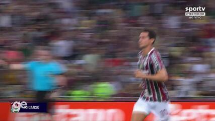 Aos 40 min do 1º tempo - gol de fora da área de Ganso do Fluminense contra o Atlético-GO