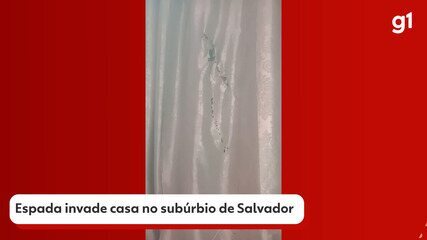 Espada invade casa no subúrbio de Salvador