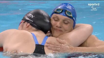 Carol Santiago conquista o ouro, e Lucilene da Silva fica em 6º lugar nos 100m livre da classe S12