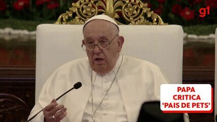 Papa Francisco critica 'pais de pets' que não querem ter filhos: 'Não pode dar certo'