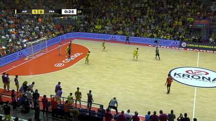 Os gols de Jaraguá 3 x 3 Praia Clube na decisão da Liga Nacional de futsal