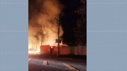 Incêndio assusta moradores em Guararema