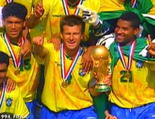 Webdoc sobre a cobertura da Copa dos Estados Unidos (1994) com entrevistas exclusivas do Memória Globo.