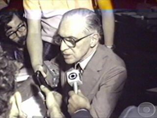 Reportagem sobre o recomeço da contagem dos votos pela Proconsult, Jornal Nacional, 07/12/1982.