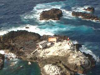 Reportagem de Karla Almeida sobre os trabalhos de busca em Fernando de Noronha na cobertura do acidente com o avião da Air France, Jornal Hoje, 03/06/2009.