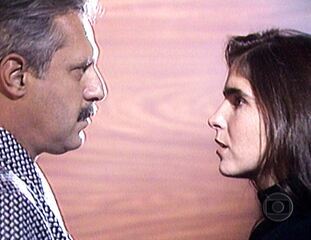 'O Dono do Mundo' (1991): Márcia (Malu Mader) vai até quarto de Felipe (Antonio Fagundes) e se entrega a ele