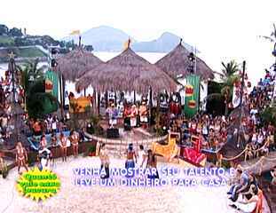 Quadro Quanto Vale Essa Loucura, exibido no programa gravado na praia de Icaraí, em Niterói, em 21/12/2001