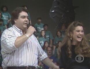 'Domingão do Faustão': final do quadro “Melhor de Três”, em 11/06/1989, que escolheu a nova atriz para integrar o elenco da novela 'Top Model'. Flávia Alessandra vence.