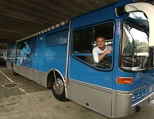 Helio foi integrante da equipe da Caravana JN, com a qual viajou o país por 65 dias em um ônibus, tendo Pedro Bial como repórter, em 2006