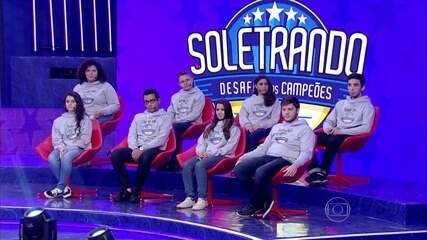 Apresentação dos participantes do Soletrando Desafio dos Campeões, 11/07/2015.