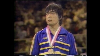 1984 - Los Angeles: Luis Onmura conquista o bronze no judô