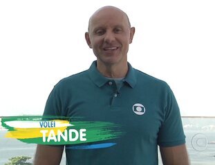 Entrevista exclusiva do comentarista e ex-jogador de vôlei Tande ao Memória Globo, sobre sua participação na Olimpíada de Barcelona (1992).