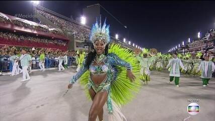 Camila Silva é a rainha de bateria da Mocidade