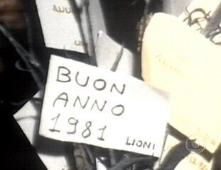 Reportagem de Ricardo Pereira e José Wilson da Mata sobre o réveillon dos desabrigados em Lioni, no sul da Itália, dias após o terremoto que atingiu a região. 'Jornal Nacional', 01/01/1981