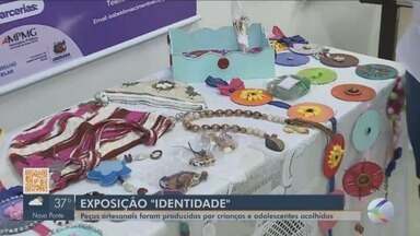 Exposição apresenta peças produzidas por crianças e adolescentes acolhidos em Uberaba - Exposição 'Identidade' está no Fórum que fica na Avenida Maranhão, no Bairro Santa Maria.