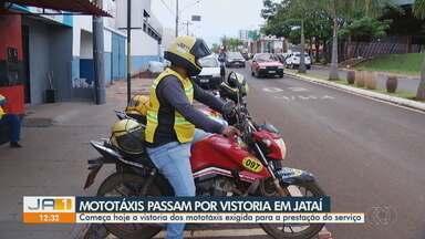 Mototáxis passam por vistoria em Jataí - Começa hoje a vistoria dos mototáxis exigida para a prestação do serviço.