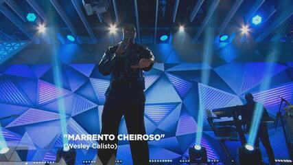 Leo Santana canta "Marrento, Cheiroso" no palco do Fantástico