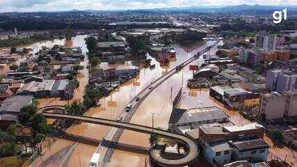 Libera libera ponte sobre Rio dos Sinos, na BR-116