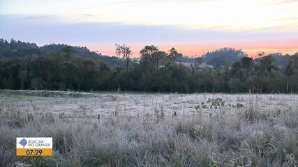 Santa Maria tem amanhecer gelado