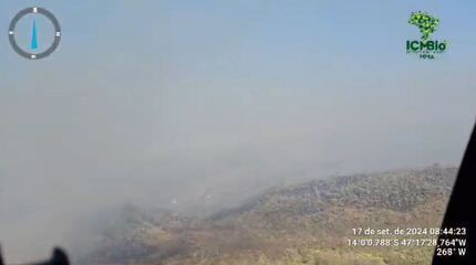 Incêndio de grandes proporções volta a atingir a Chapada dos Veadeiros