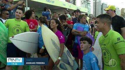 Bateria especial reuniu atletas e rapper na Praia de Miami, em Natal