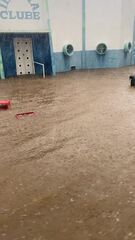 Chuva alagou ruas e invadiu casas em Serra Negra do Norte