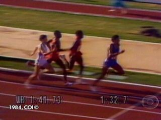 Joaquim Cruz vence a prova de atletismo de 800 metros e conquista medalha de ouro na Olimpíada de Los Angeles. Narração de Osmar Santos e comentários de Ricardo Pereira, transmissão ao vivo, 06/08/1984