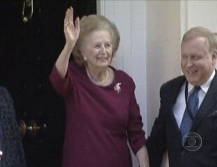 Reportagem de Renato Machado sobre a morte de Margaret Thatcher. Jornal Nacional, 08/04/2013.