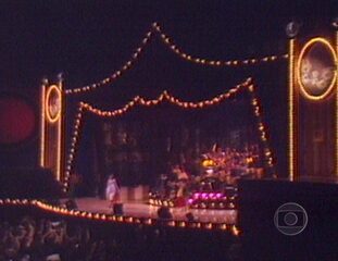 'O Circo' (1982): programa gravado no show da cantora Rita Lee em São Paulo. Ela canta e o marido Roberto de Carvalho toca em 'Jardins da Babilônia'.