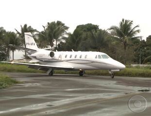 Reportagem de Tiago Eltz com dados exclusivos sobre irregularidades na compra do jato Cessna usado pelo candidato à presidência Eduardo Campos, Jornal Nacional, 26/08/2014.