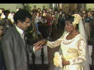 Paciência promete a Curió que fará um casamento simples e com apenas quatro testemunhas. O noivo fica nervoso quando chega à igreja e vê que a promessa foi quebrada. 17/03/1984