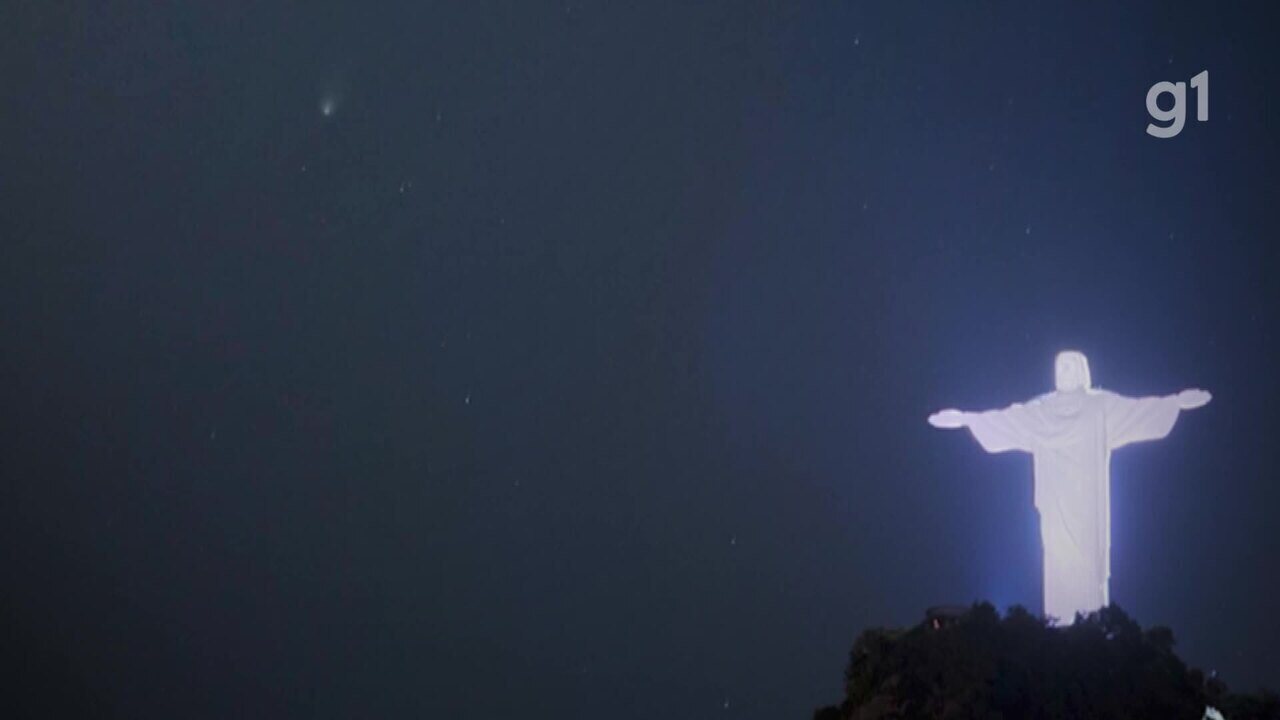 Cometa Leonard passa "ao lado" do Cristo Redentor