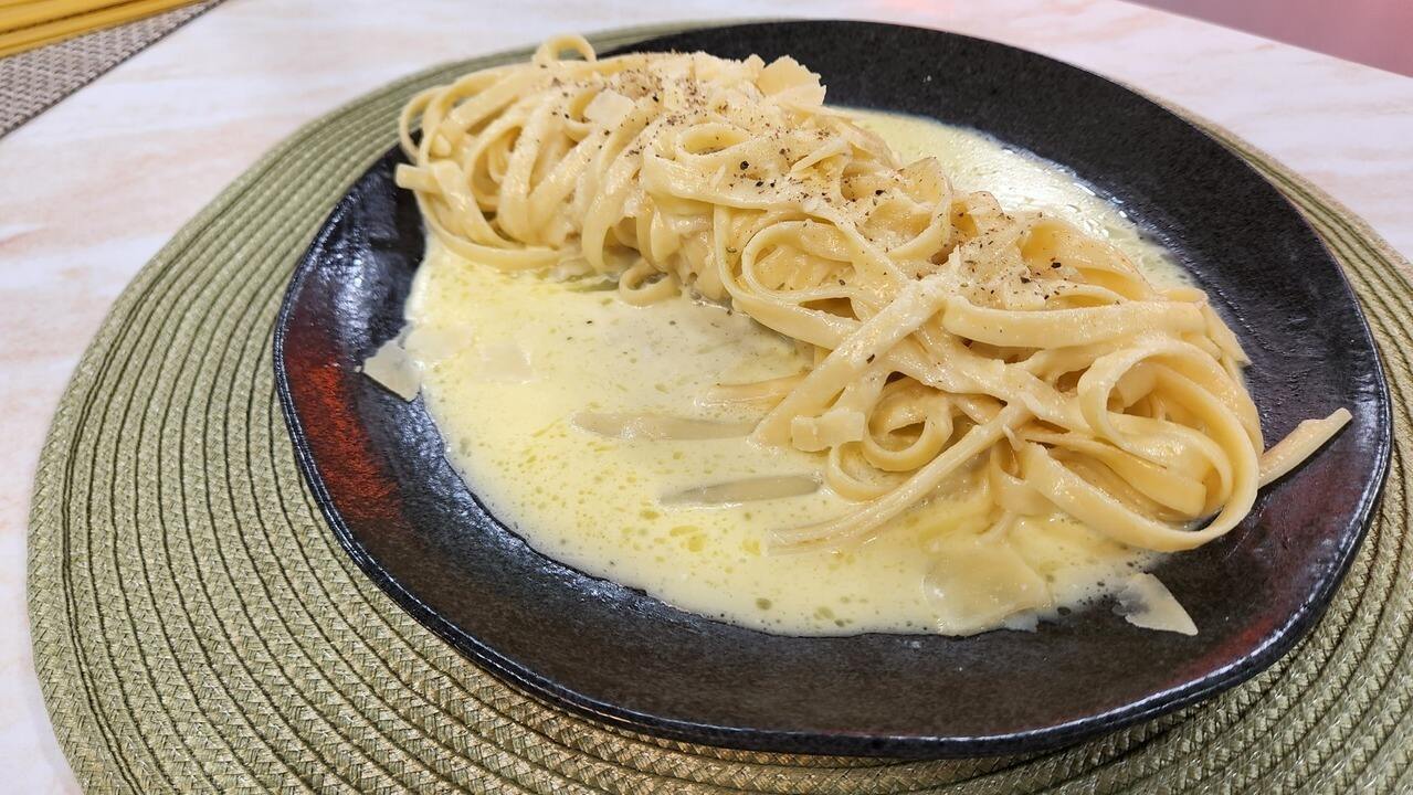 Culinaria #013: Aprenda a fazer um Fettuccine Alfredo